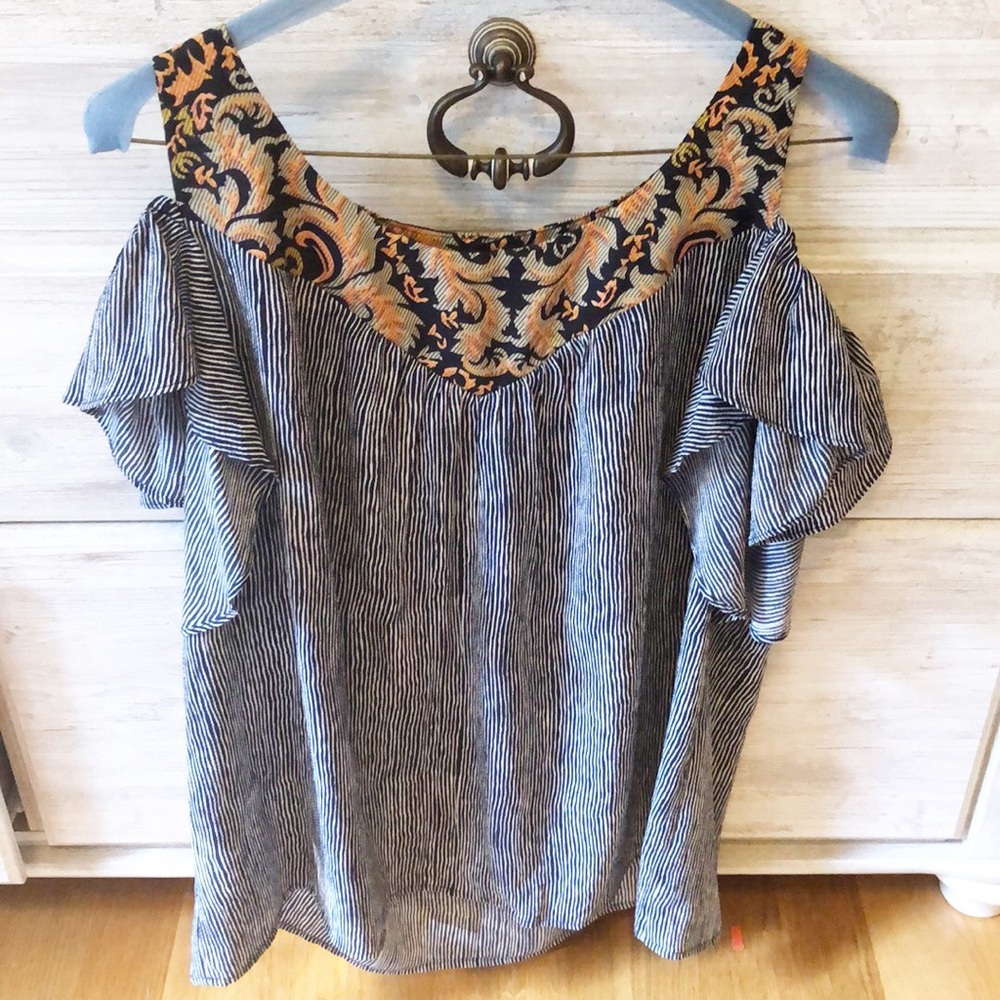 THML open shoulder top